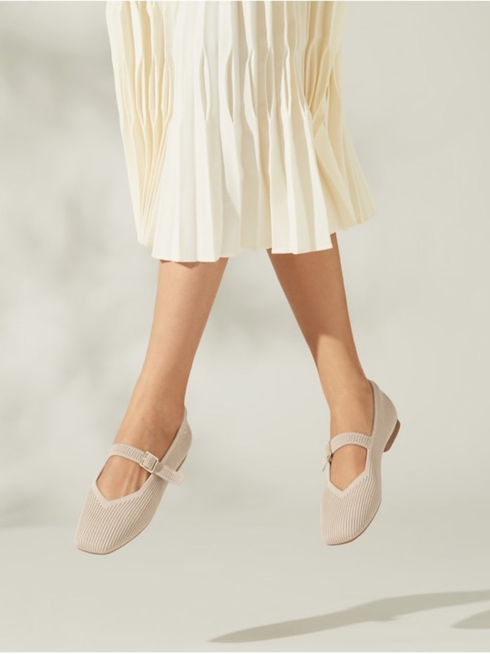 Vivaia Square-Toe Mary Janes  Margot Mary Jane flats size 41.5